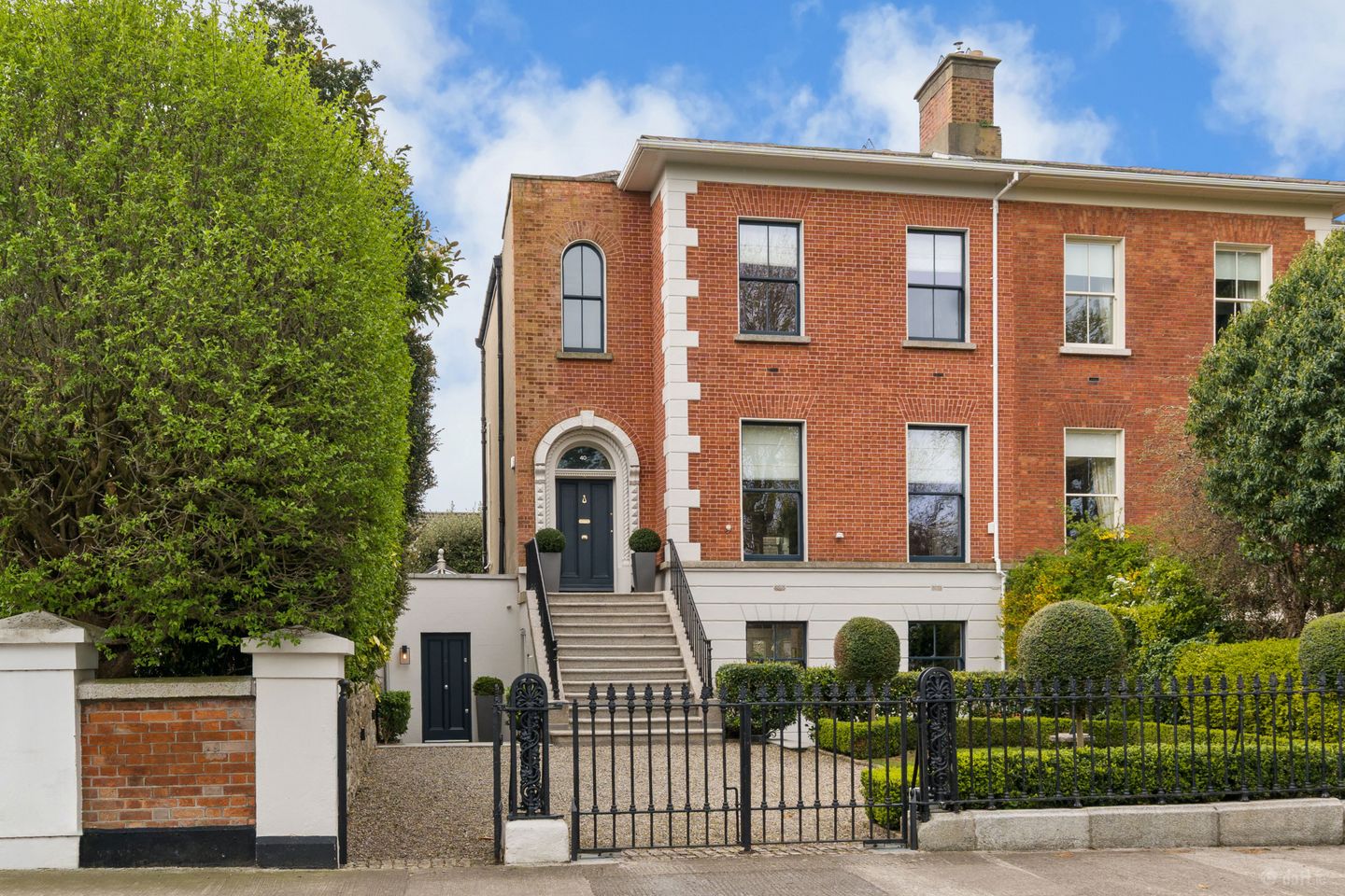 40 Kenilworth Square West, Rathgar, Dublin 6, D06YX09