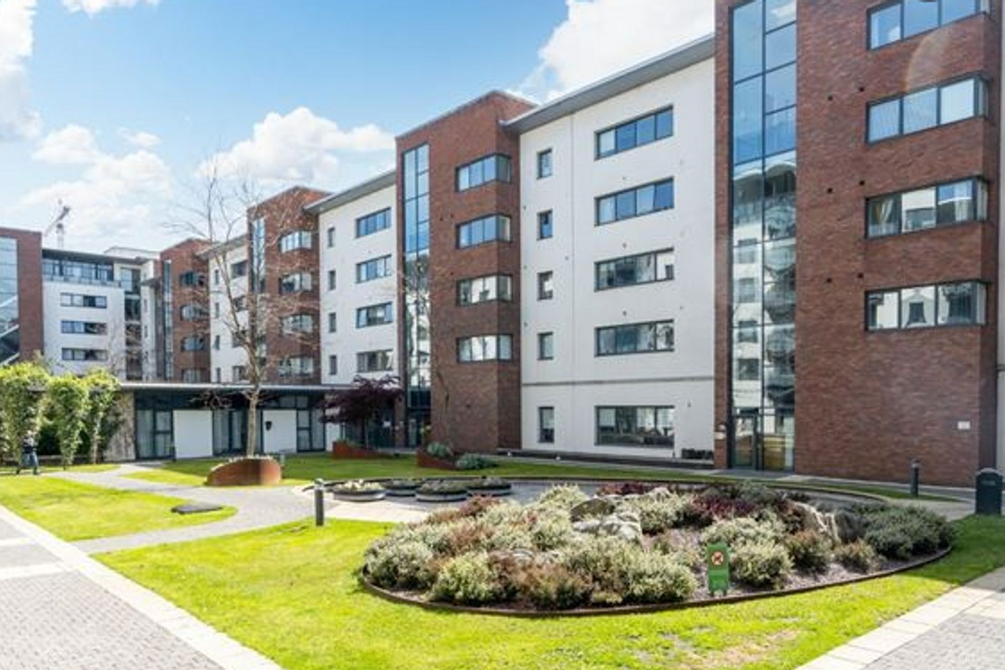 5 Lagan House, Custom House Square, D01 NC86, Dublin 1