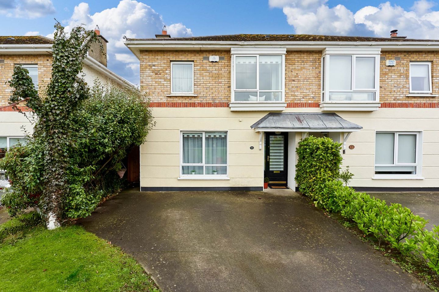 2 Riverwood Lawn, Castleknock, Dublin 15, Co. Dublin, D15H9V4