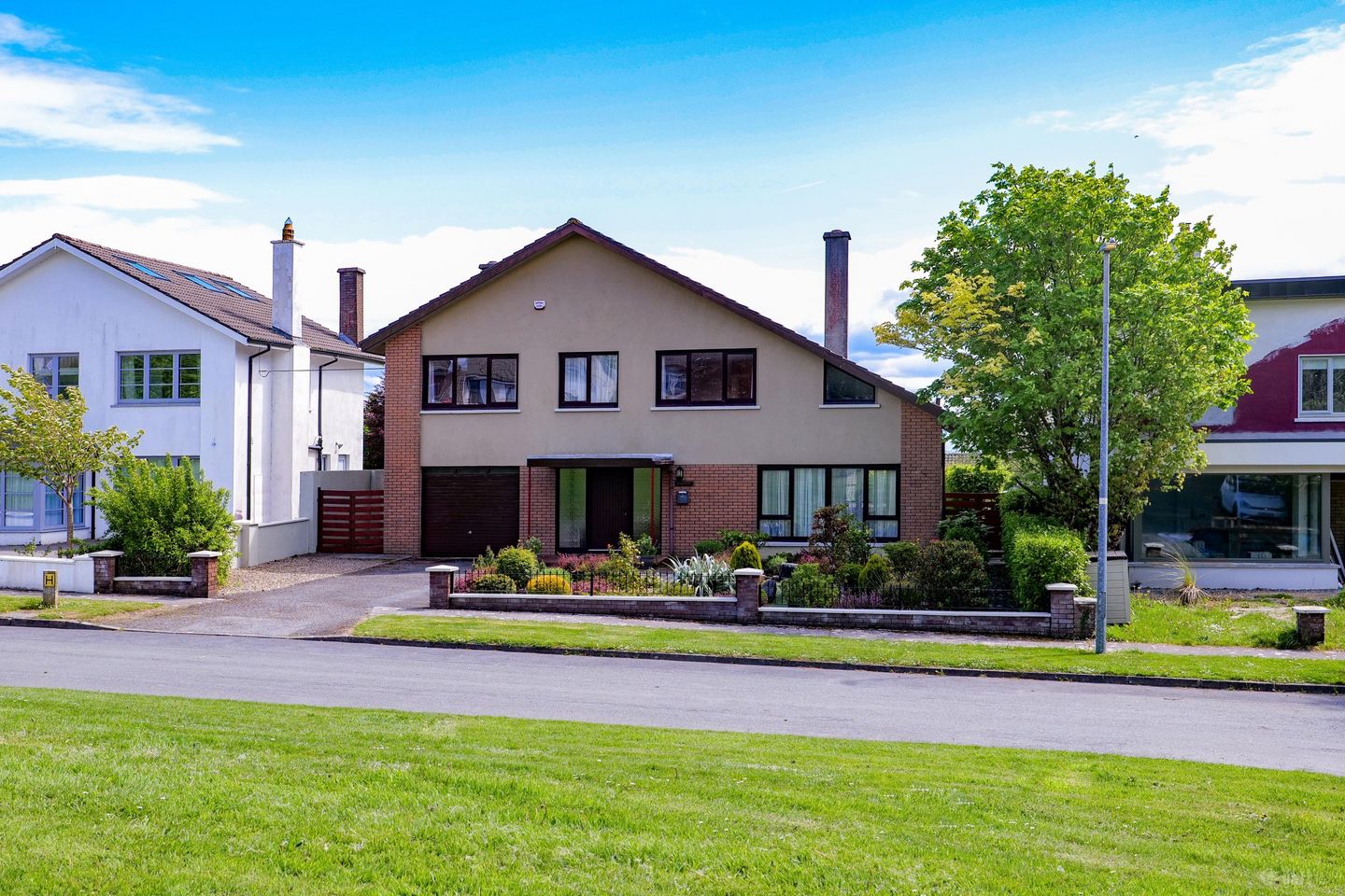 Morgenstern, 16 Ardmore, Taylors Hill, Galway, H91X08F