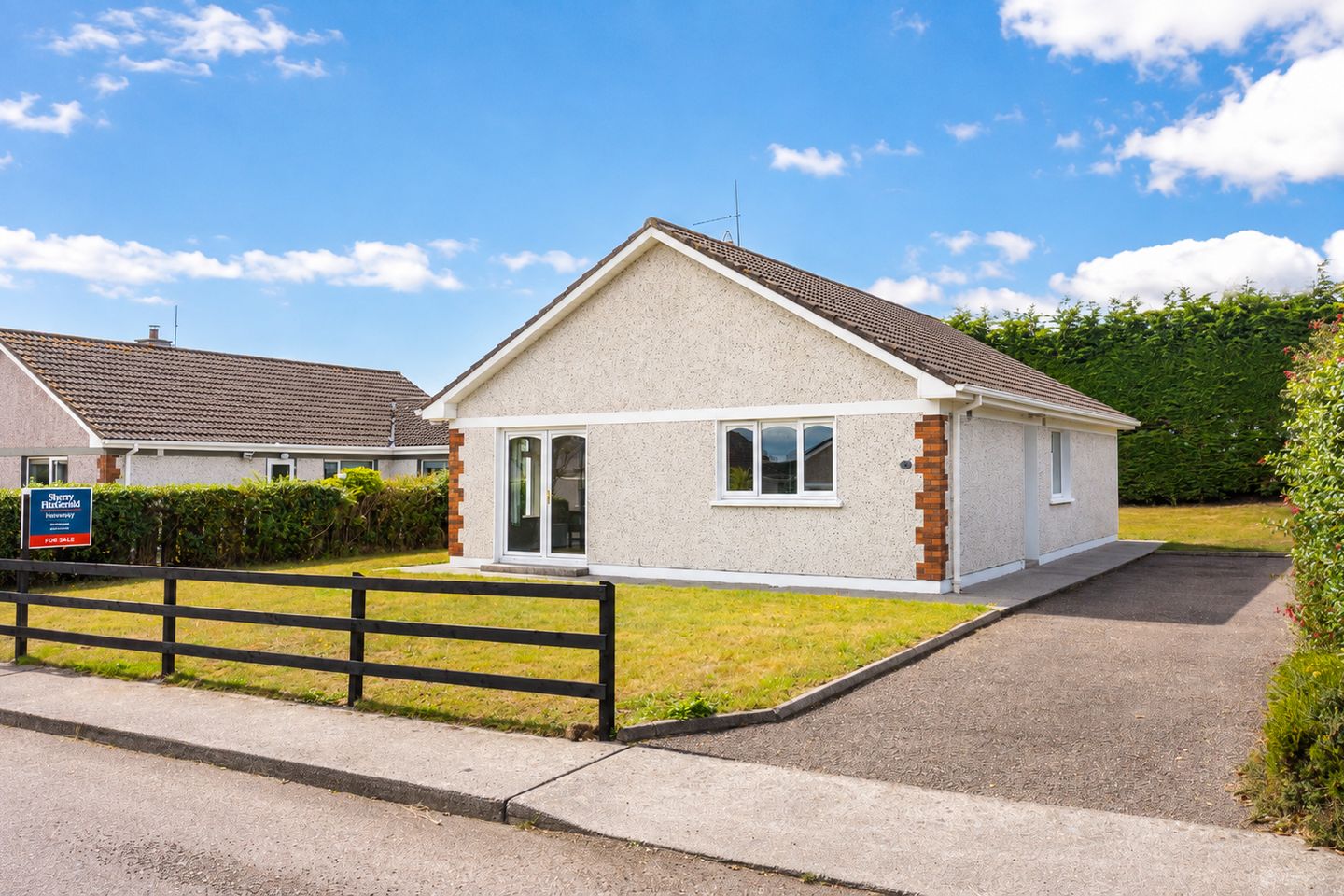 40 Summerdale Lawn, Ballyclamasy, Youghal, Co. Cork, P36F802