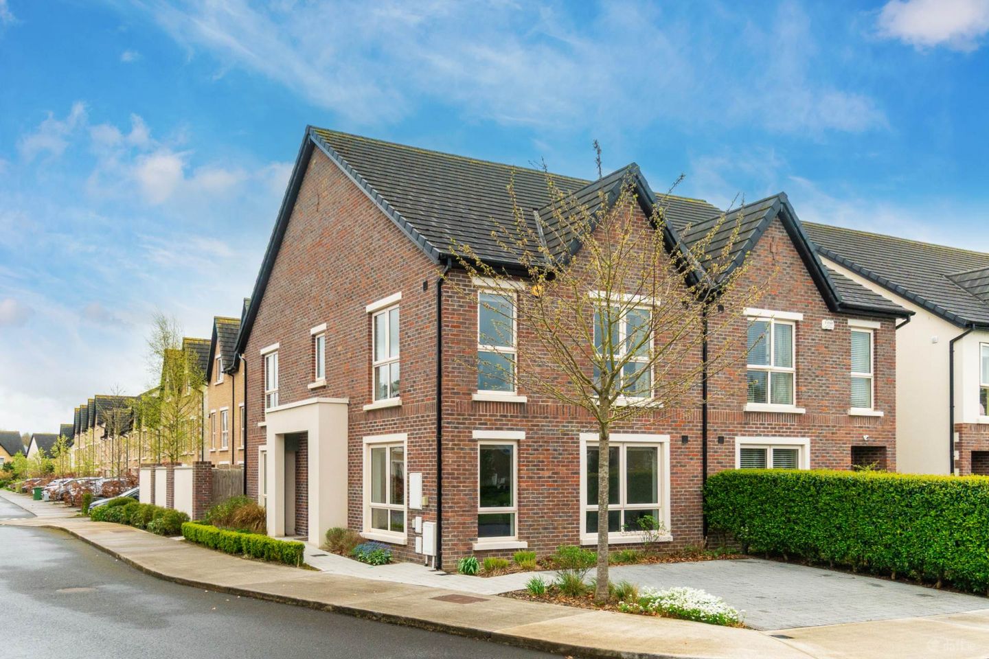 10 Oak Park Square, Oak Park, Naas, Co. Kildare, W91FPF8