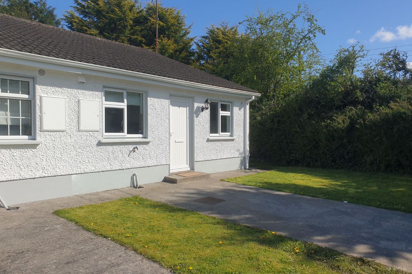 8 Castle Park, Roscommon Town, Co. Roscommon, F42RR29