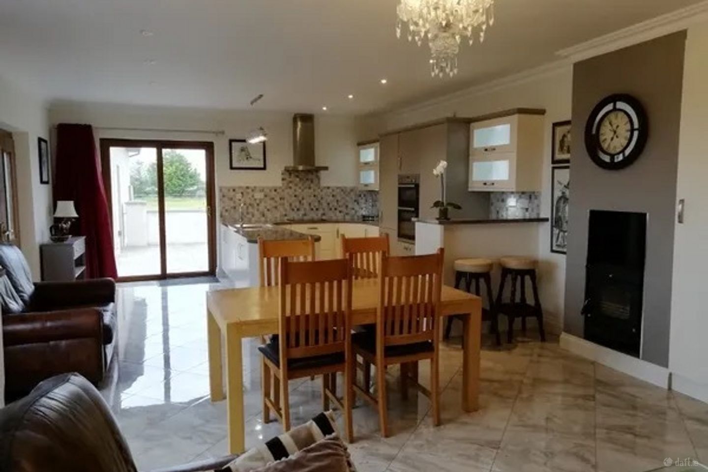 Scathail Road, Carnmore West, Oranmore, Galway, Carnmore, Co. Galway