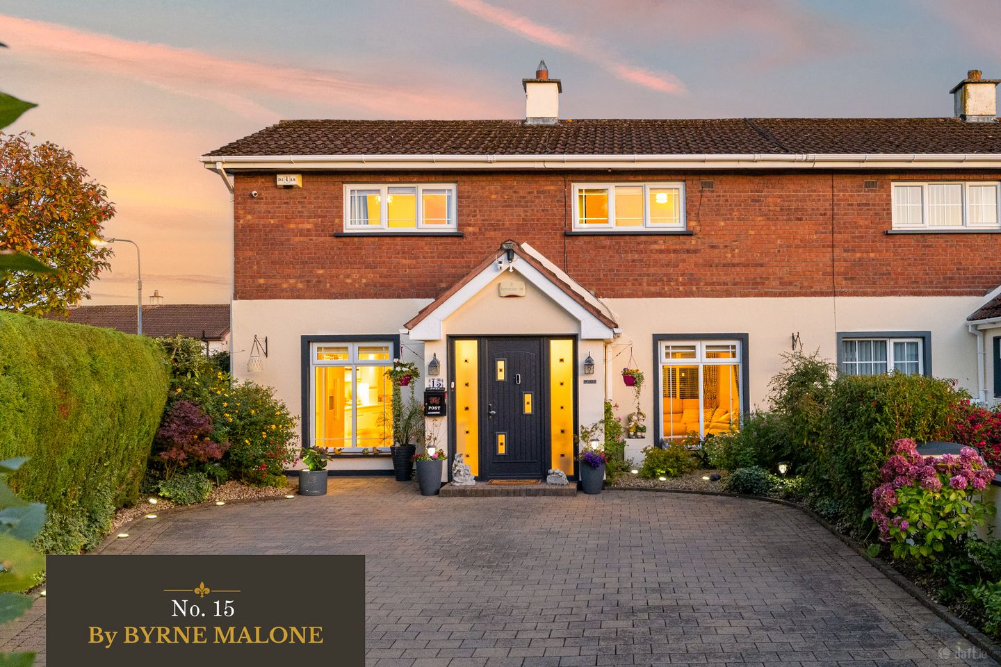 15 Standhouse Lawns, Newbridge, Co. Kildare, W12XF66
