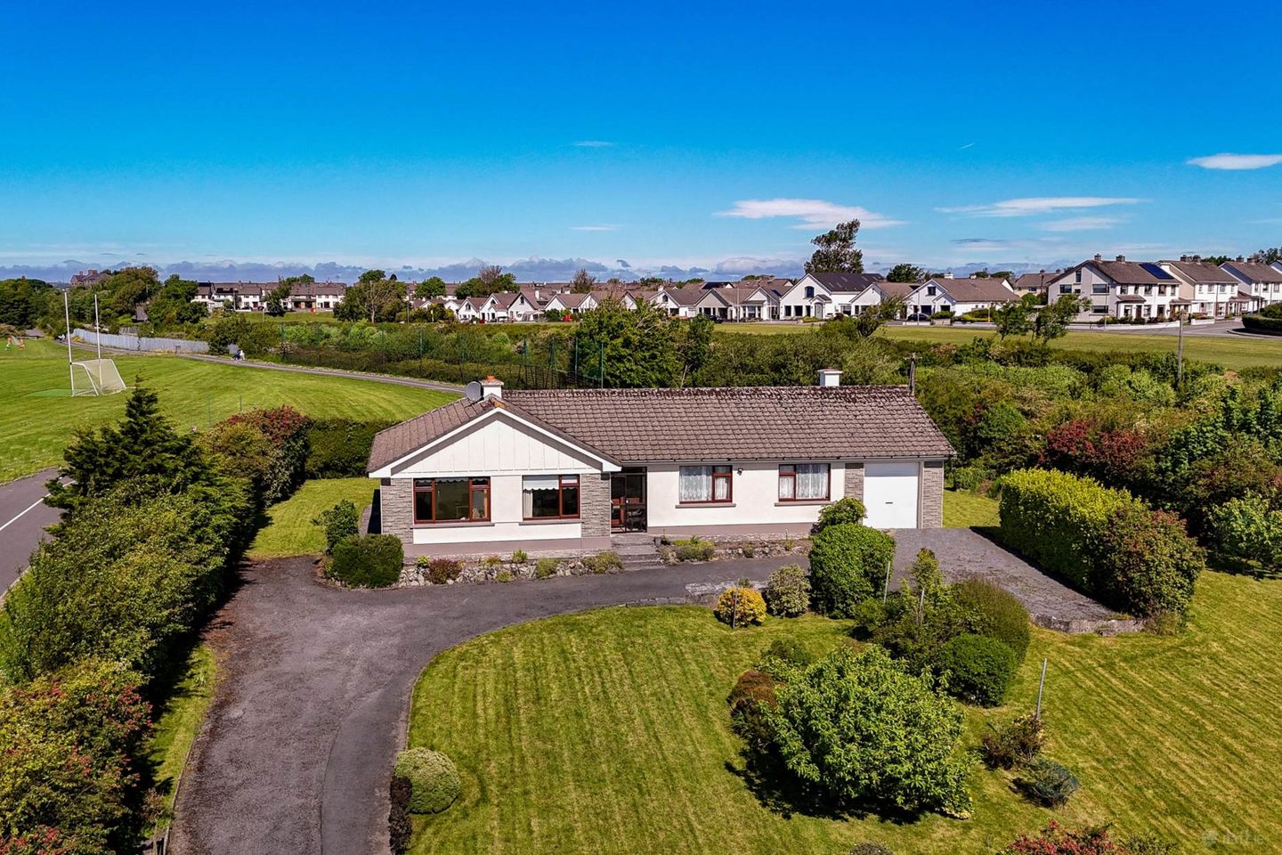 Ballyloughane Strand, Renmore, Galway, Co. Galway, H91EC6X