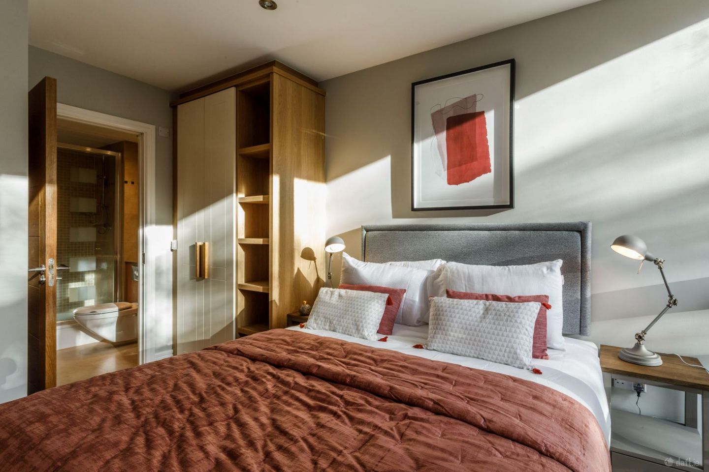 (1) HSQ, St. Johns Rd West, Kilmainham, Dublin 8