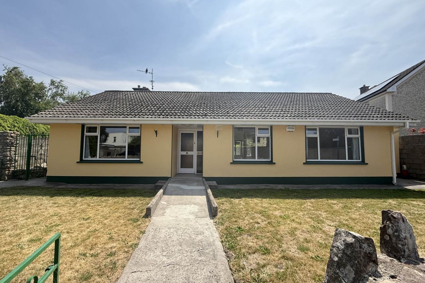 Oakville House, Kickham Street, Clonmel, Co. Tipperary, E91PK60