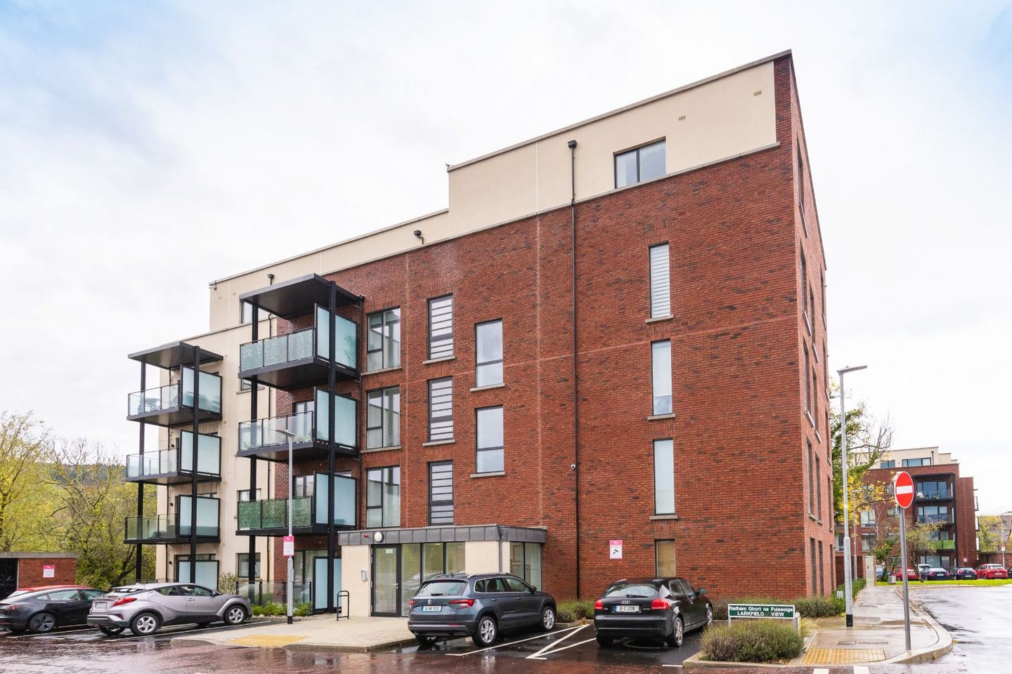 Apartment 20, Whitebeam Hall, Leopardstown, Dublin 18