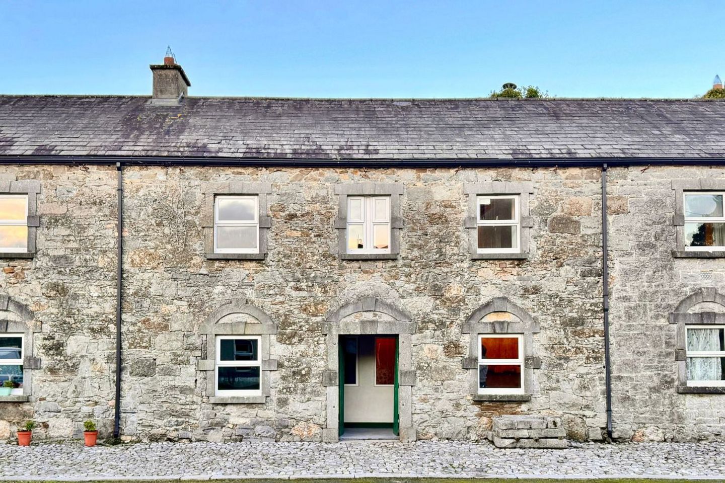 Middle Left, Ballinderry Court, Ballinderry, Moate, Co. Westmeath