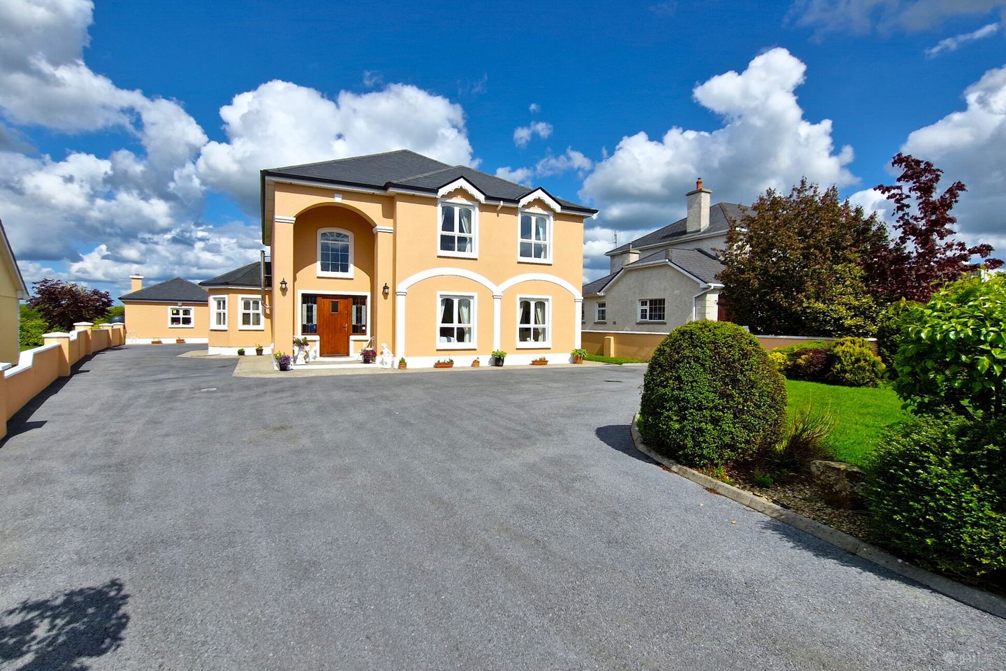 Archmor, Carrowmore, Knock, Co Mayo, F12W710