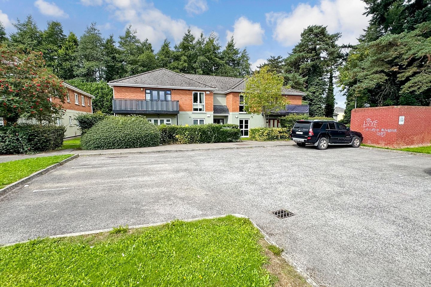 Apartment 8 Curragh Hall House, Tyrrelstown, Dublin 15, D15VW21