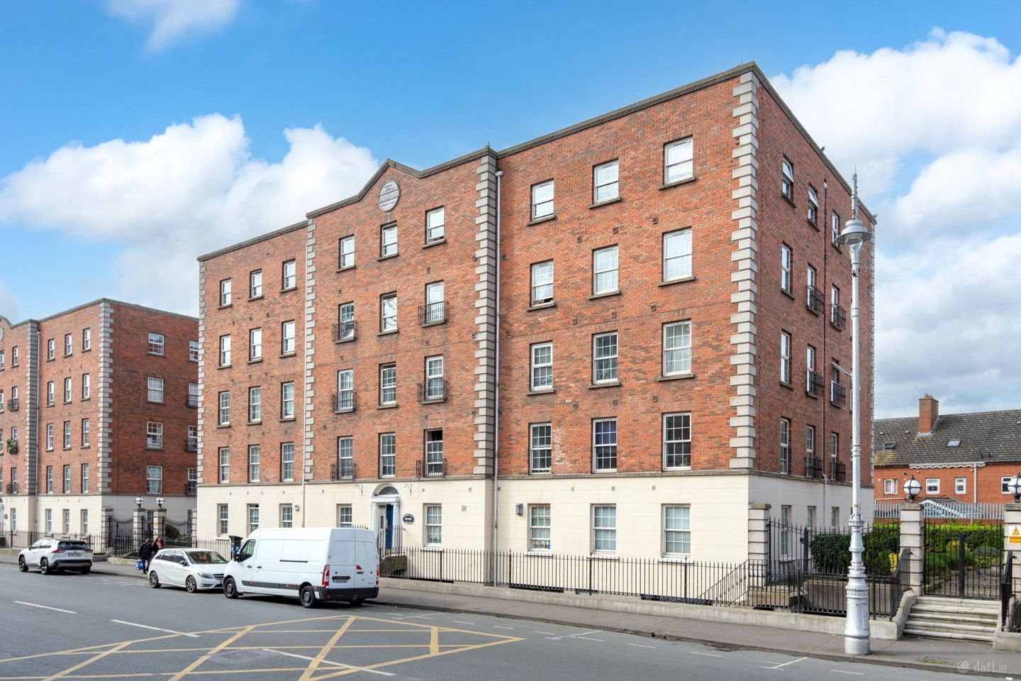 100 Custom Hall, Block 3, Gardiner Street Lower, Dublin 1, D01K584