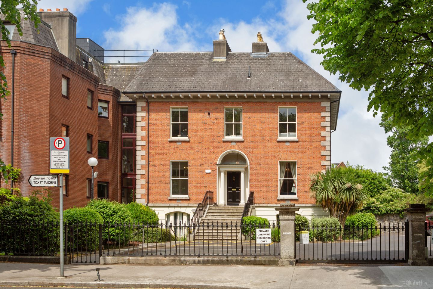 7 Raglan Hall, Clyde Road, Ballsbridge, Dublin 4, D04P440