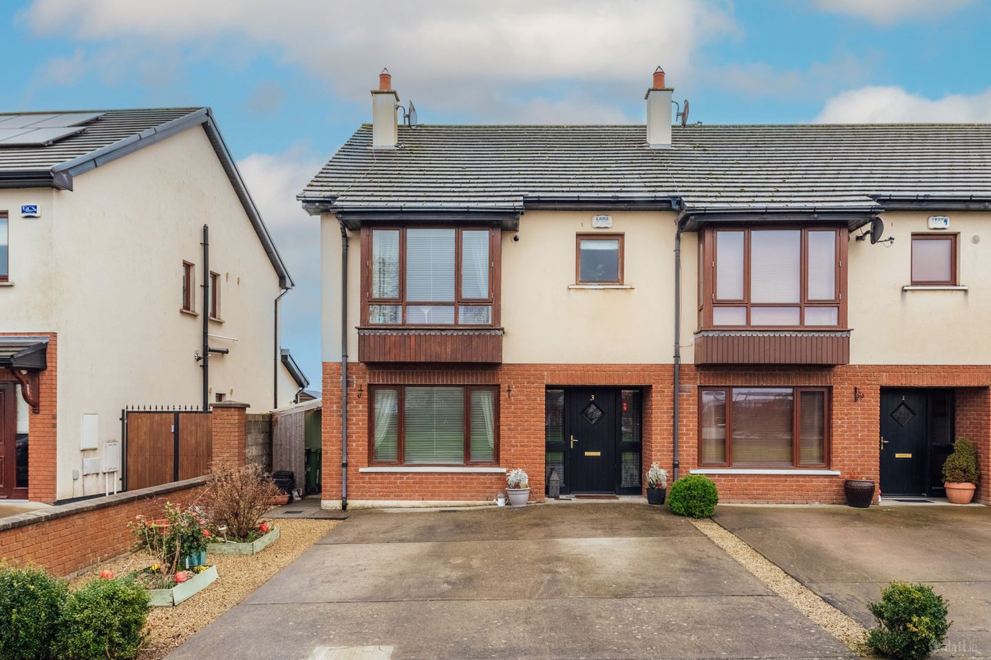 3 Mossbrook, W91T0C1