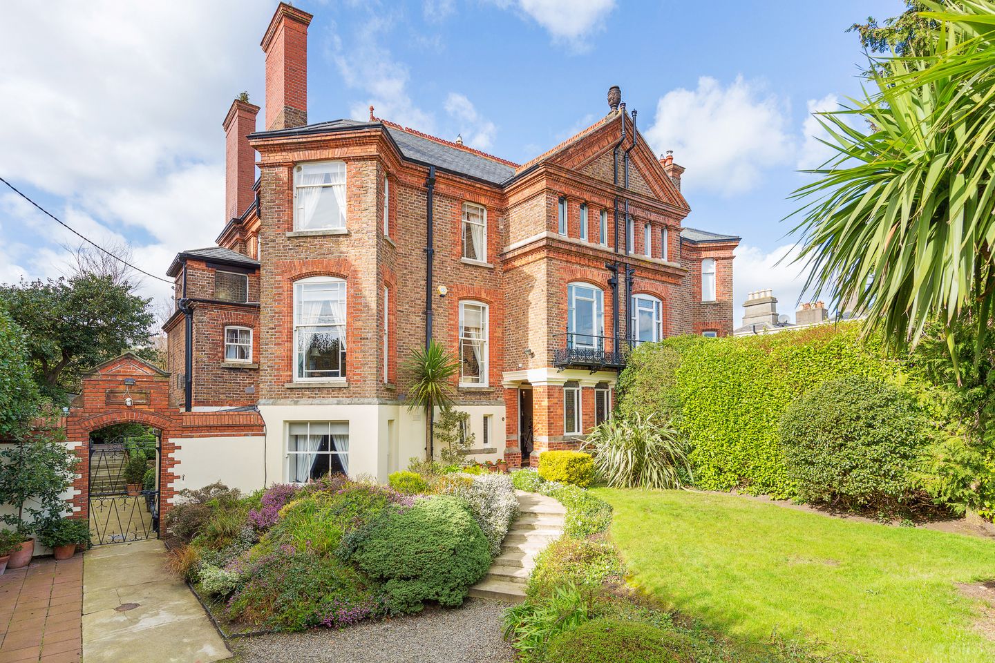 Gortinore, 11 Alma Road, Monkstown, Blackrock, Co. Dublin