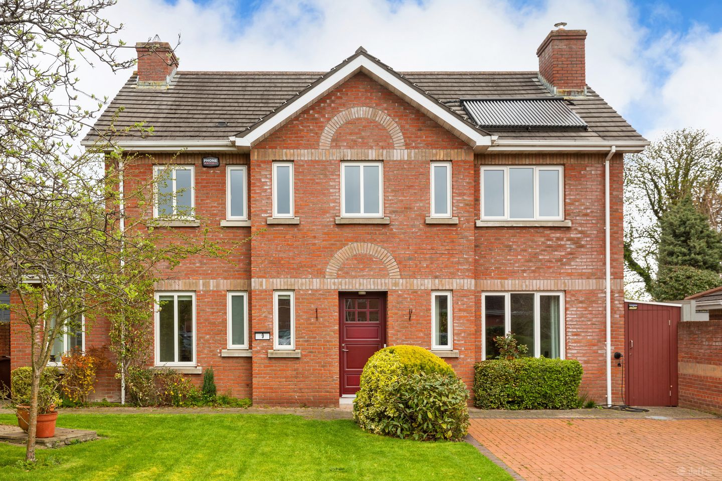 9 Clonfadda Wood, Mount Merrion Avenue, Blackrock, Co. Dublin