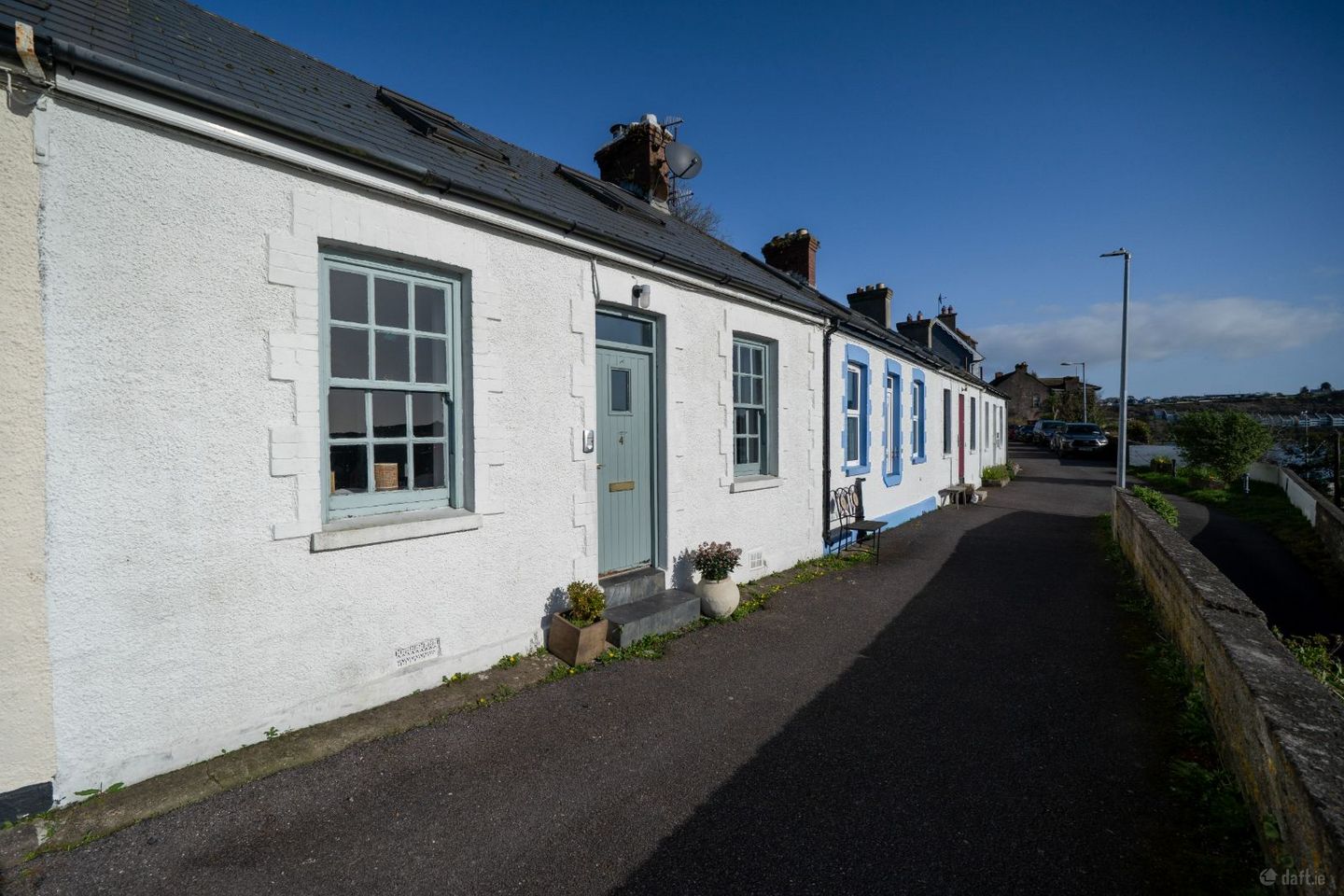4 Ferryview Cottages, Worlds End, Kinsale, Co. Cork, P17KN24
