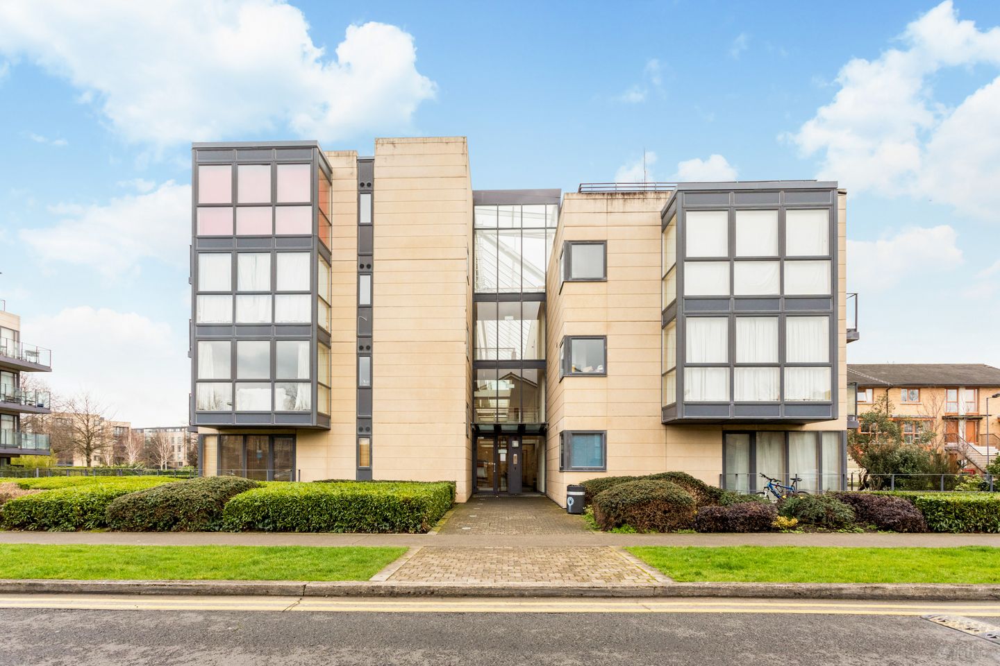 28 Merton Hall, Mount Saint Annes, Milltown, Dublin 6