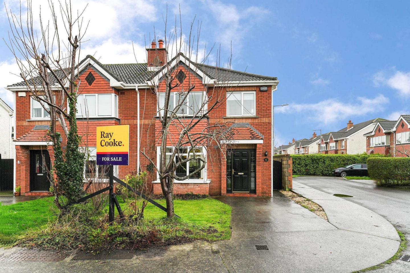 6 Tullyhall Crescent, Lucan, Co. Dublin