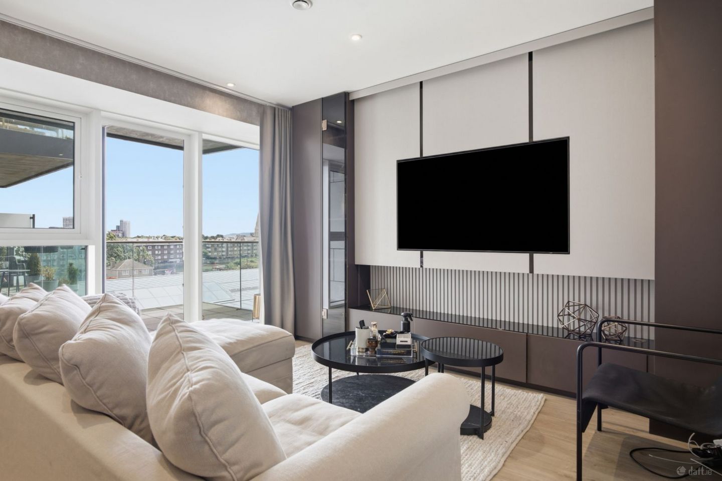 23 Hanover Court, Grand Canal Dock, Dublin 2, D02CD63