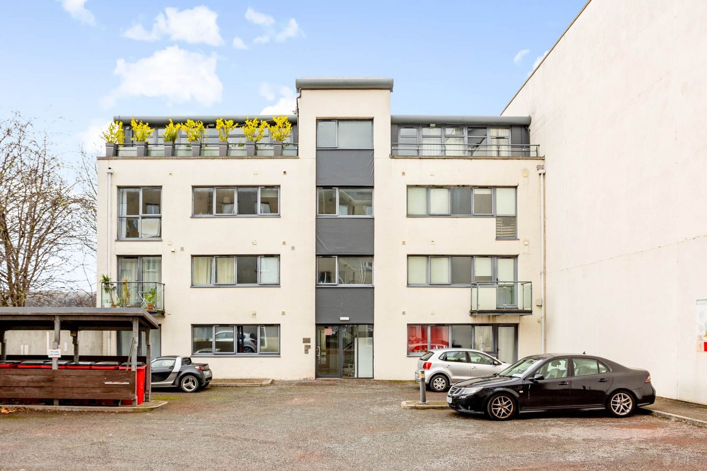 Apt 50, 73 Leonard`s Court, Clanbrassil Street Lower, Dublin  8, Co. Dublin, D08FT28