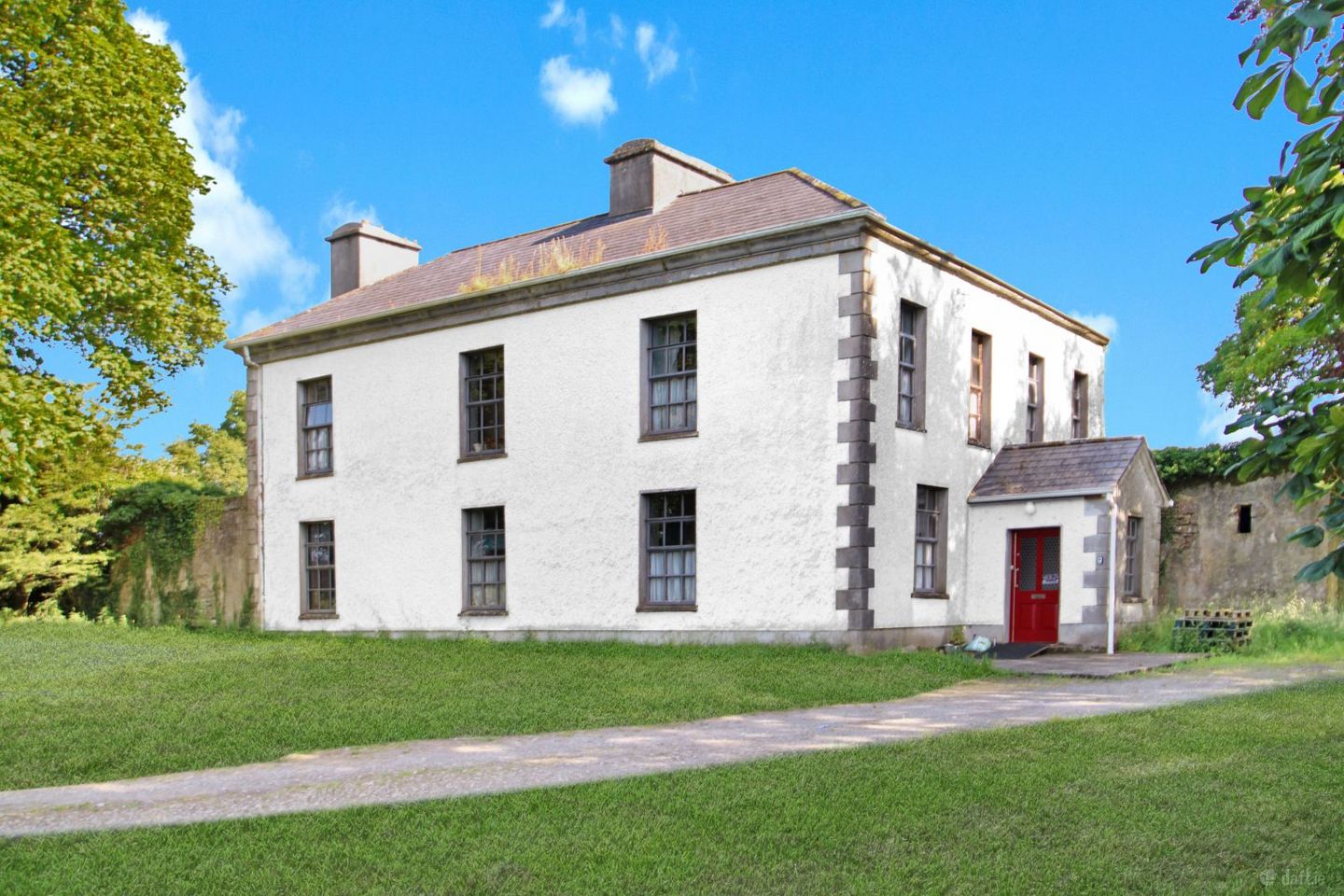 Dublin Road, Loughrea, Co. Galway, H62HR13