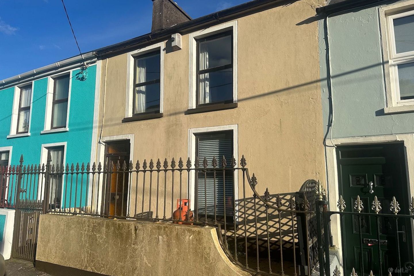 2 Brighton Terrace, East Hill, Cobh, Co. Cork, P24XW35