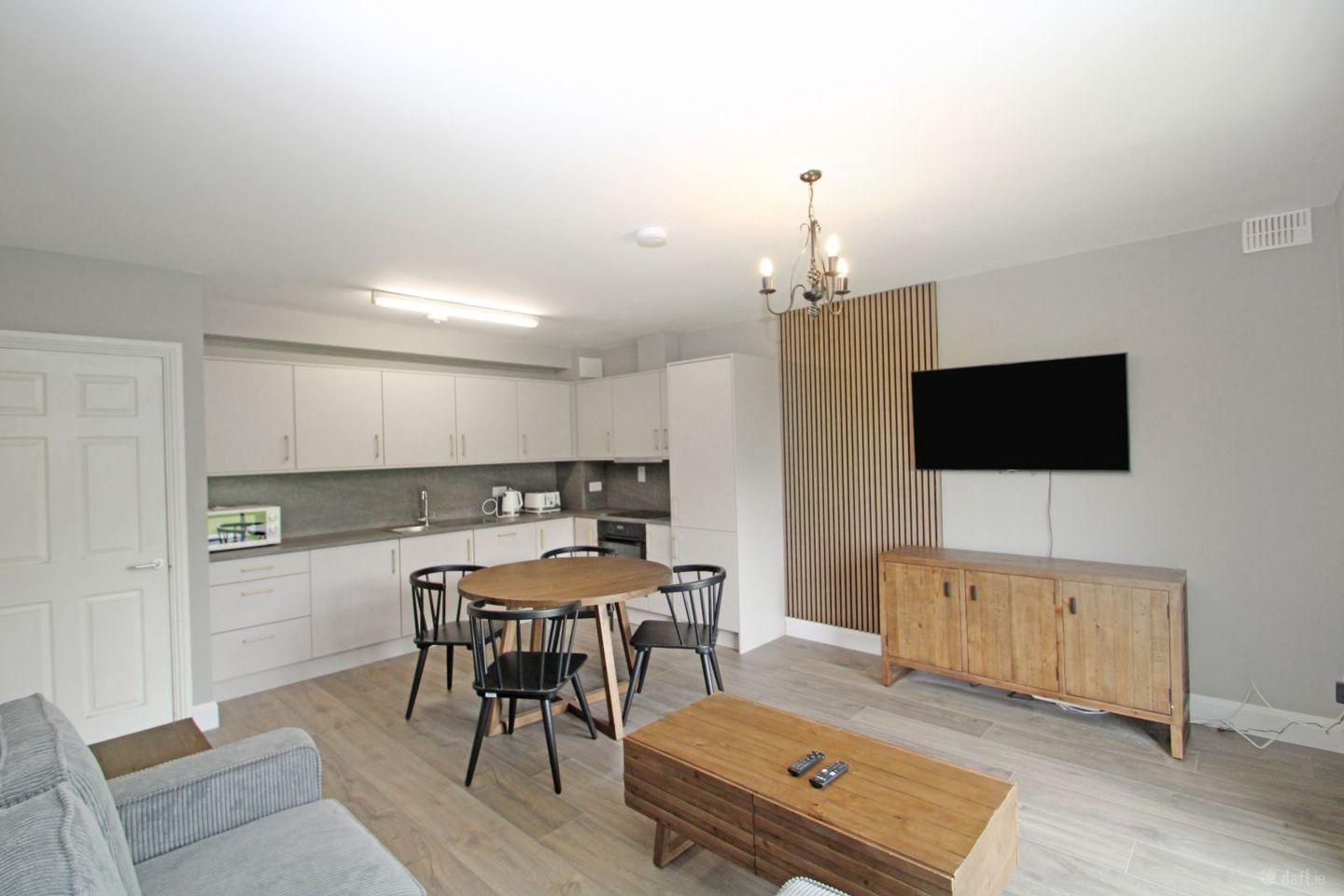 2 bed apt at Gleann Na Ri, Renmore, Co. Galway