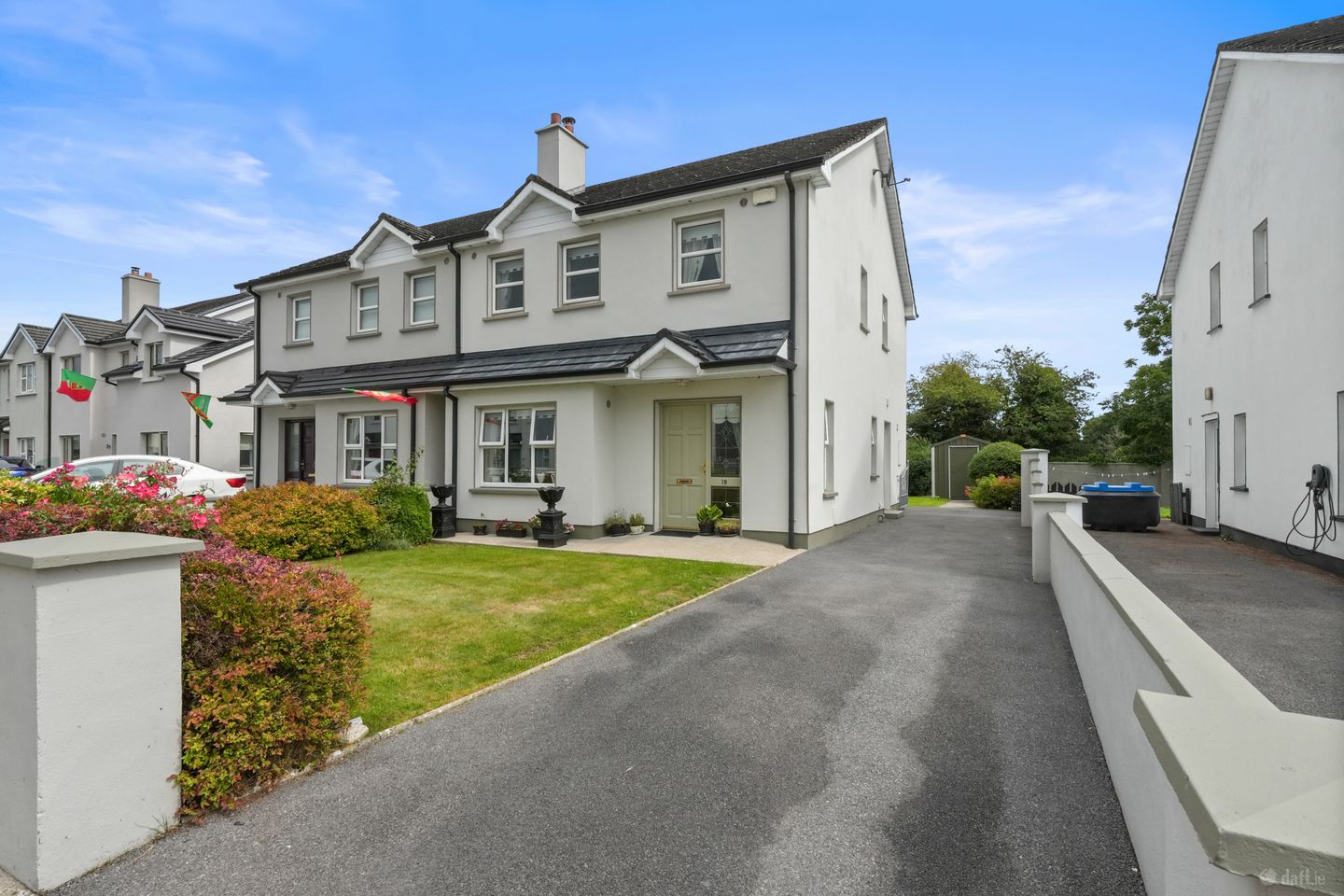 18 Lowpark Avenue, Charlestown, Co Mayo, F12NC58