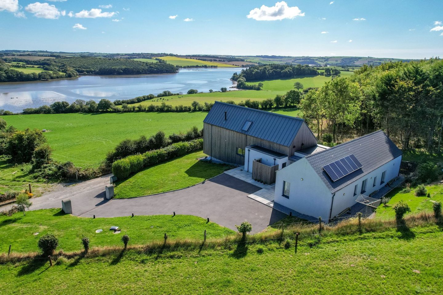 Riverview, Kilmacsimon, Bandon, Co. Cork, P72T959
