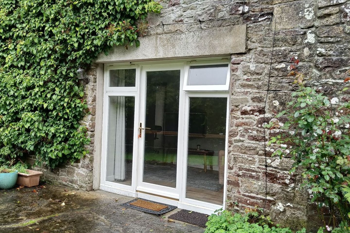 The Stables, Oakhampton, Newport, Limerick, Birdhill, Co. Tipperary