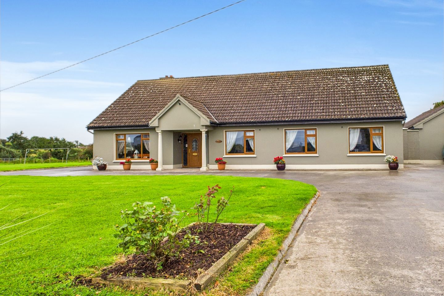 Villa Park, Monmore Lower, Kilrush, Co. Clare, V15KX25