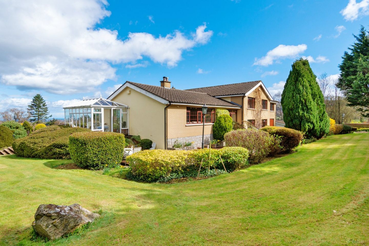 Hill Lodge, Mount Venus Road, Rathfarnham, Dublin 14, D16K064