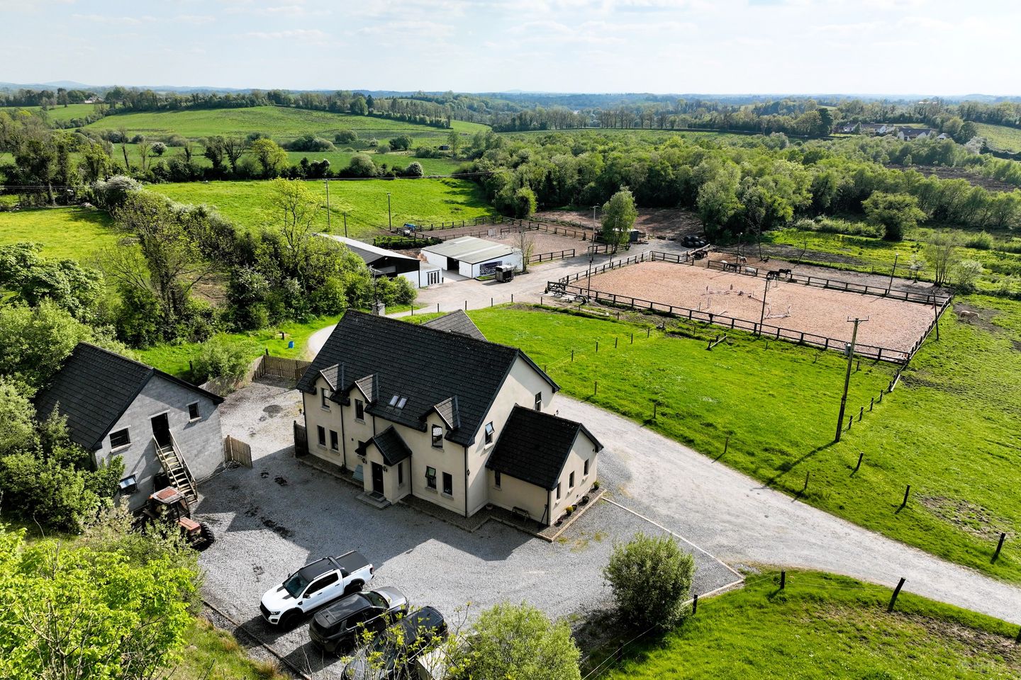 Drumralla Stables (c. 10 Ac. & 27 Stables), 31 Drumralla Road, Newtownbutler, Co. Fermanagh