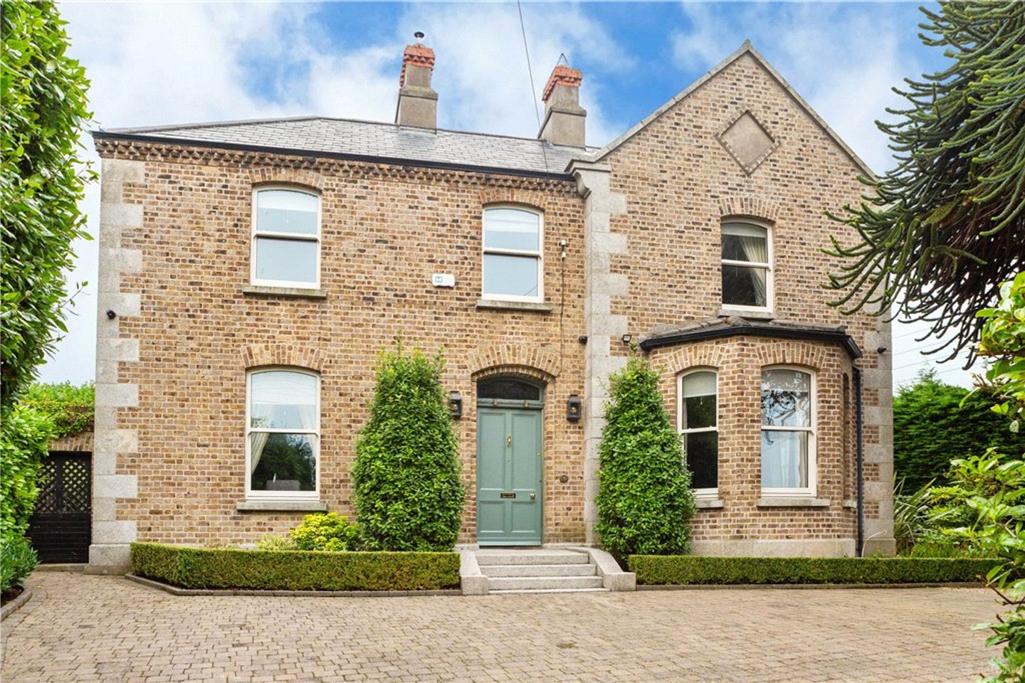 Cullenagh, Stoney Road, Dundrum, Dublin 14, D14X0V8