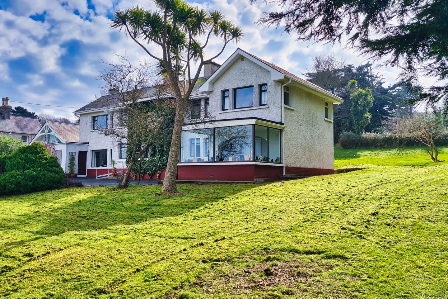 2 Nashville Park, Howth, Dublin 13, D13RV10