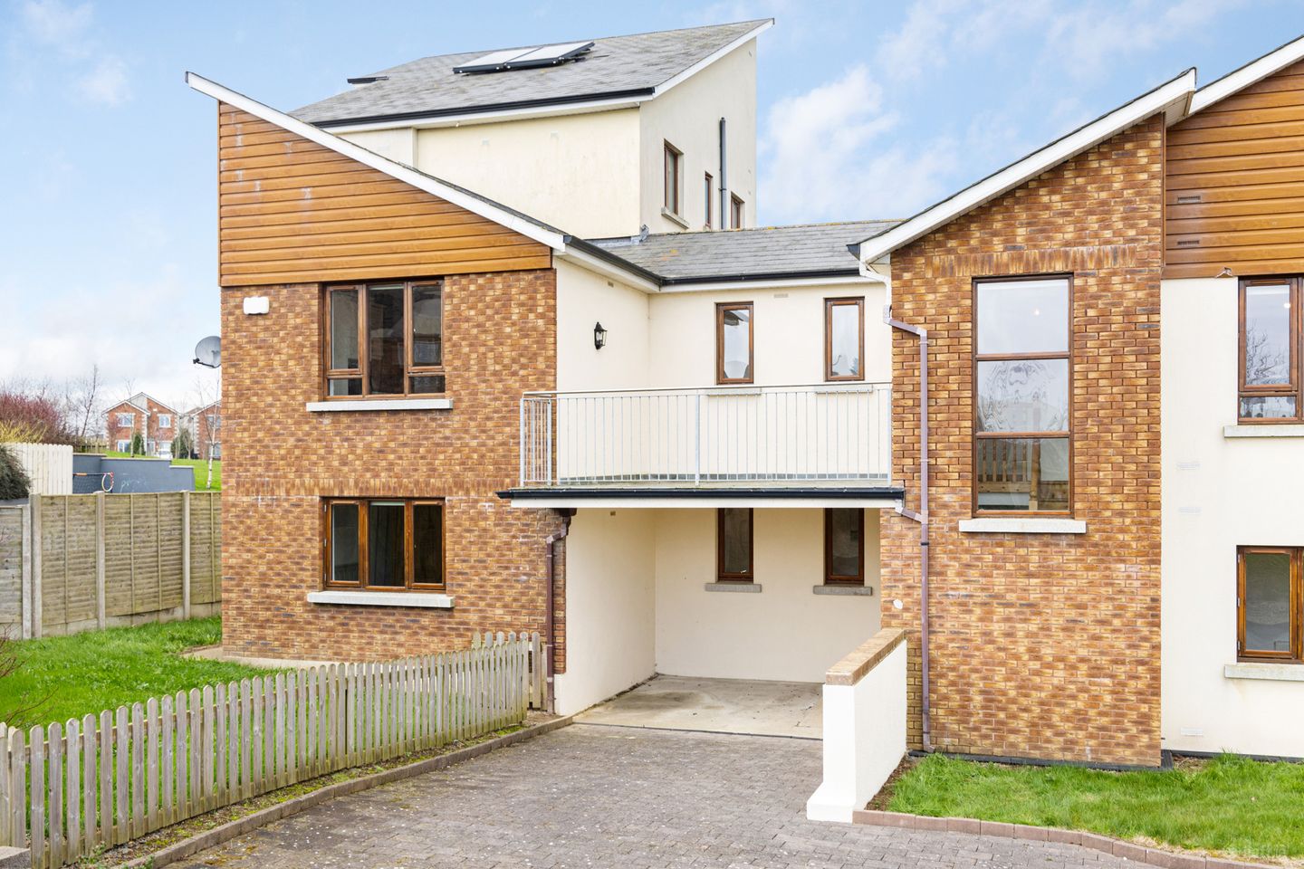 47 Wilton Manor, A67DD88
