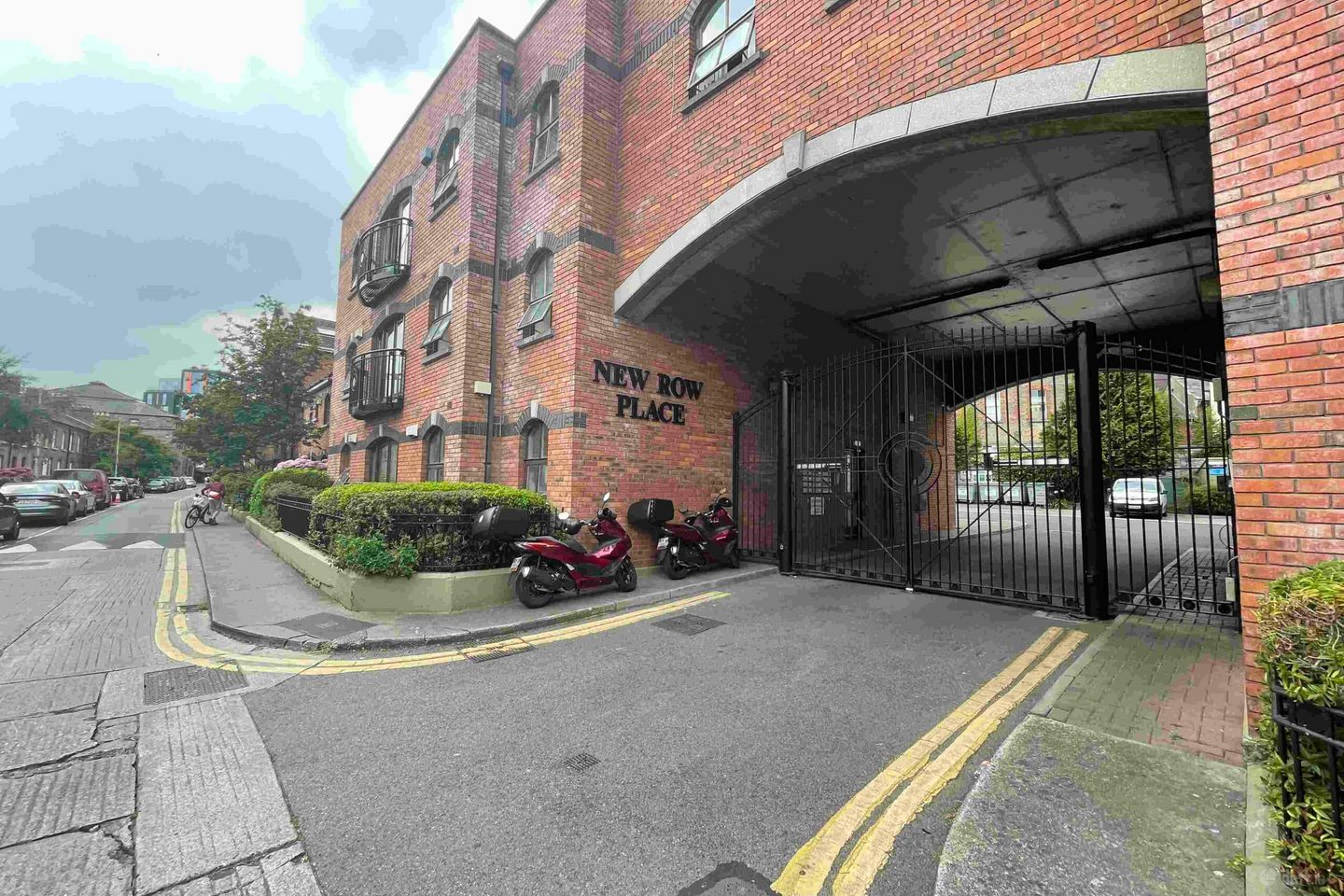 New Row Place, New Row South, Dublin 8 *** 6  MONTHS ONLY ***