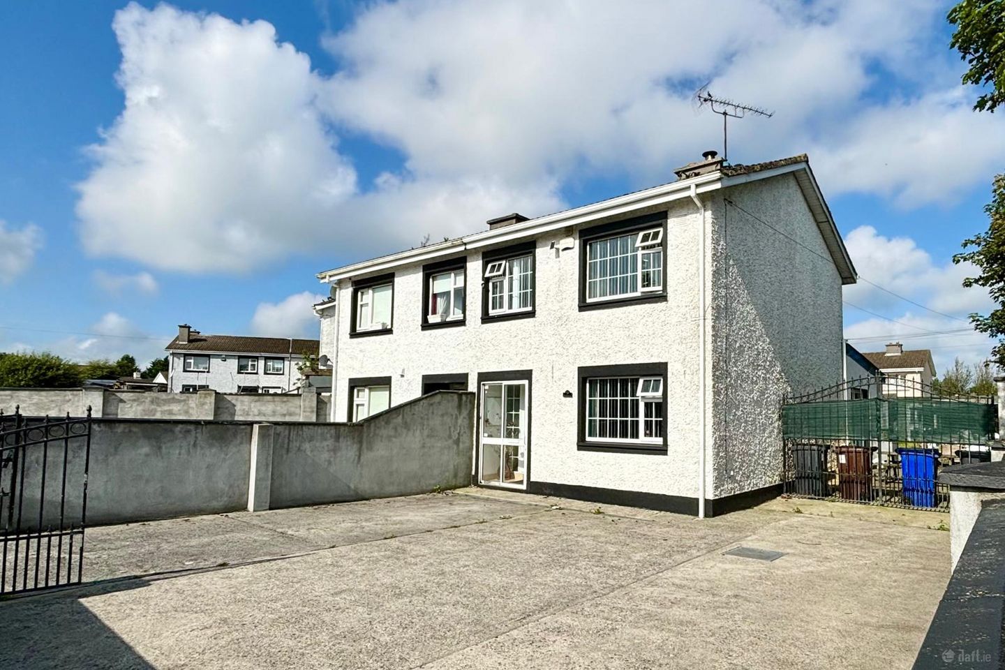 9 Parkmore, Tuam, Tuam, Co. Galway, H54D726