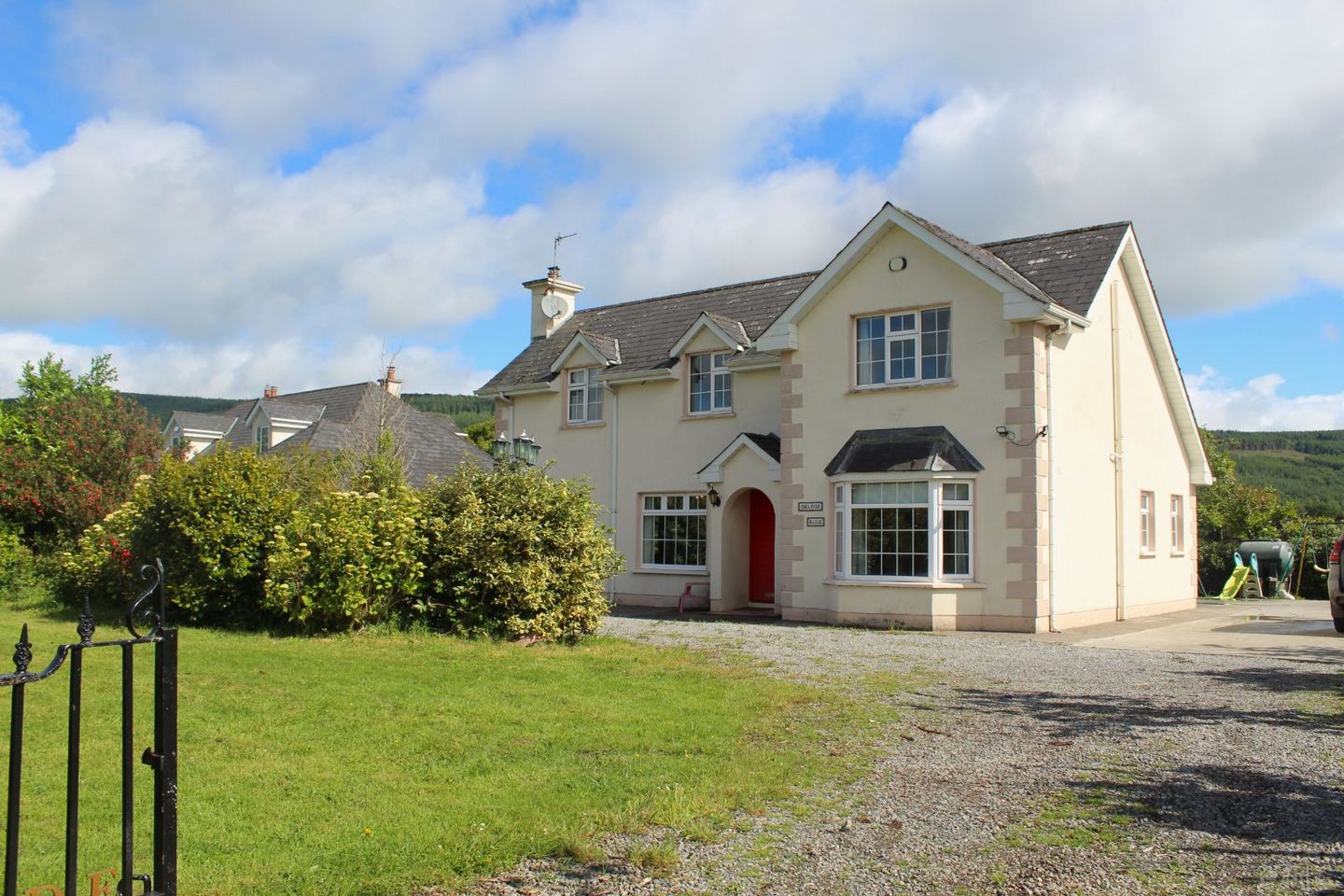 Adelaide House, Ballycrehane, Aherlow, Co. Tipperary, E34HD85