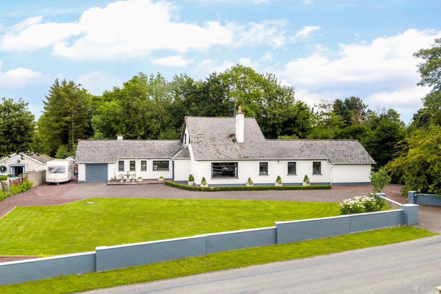 Grenelefe, Tomnalossett, Enniscorthy, Co. Wexford, Y21R2W8