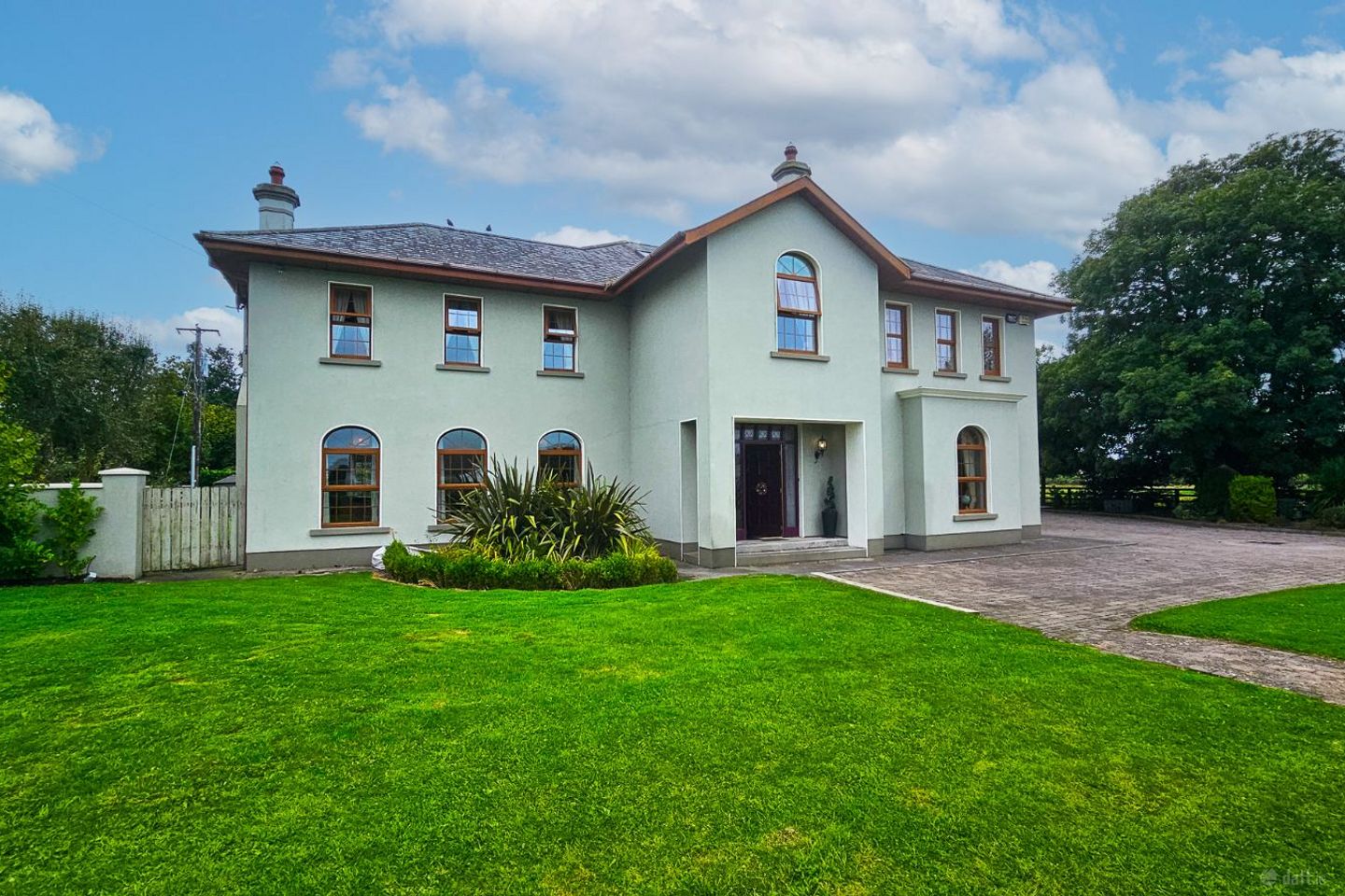 Golf Links Road, Roscommon Town, Co. Roscommon, F42E263