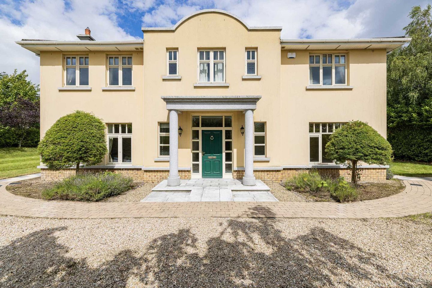 11 Kribensis Manor, Clonee, Dublin 15, D15HCN1