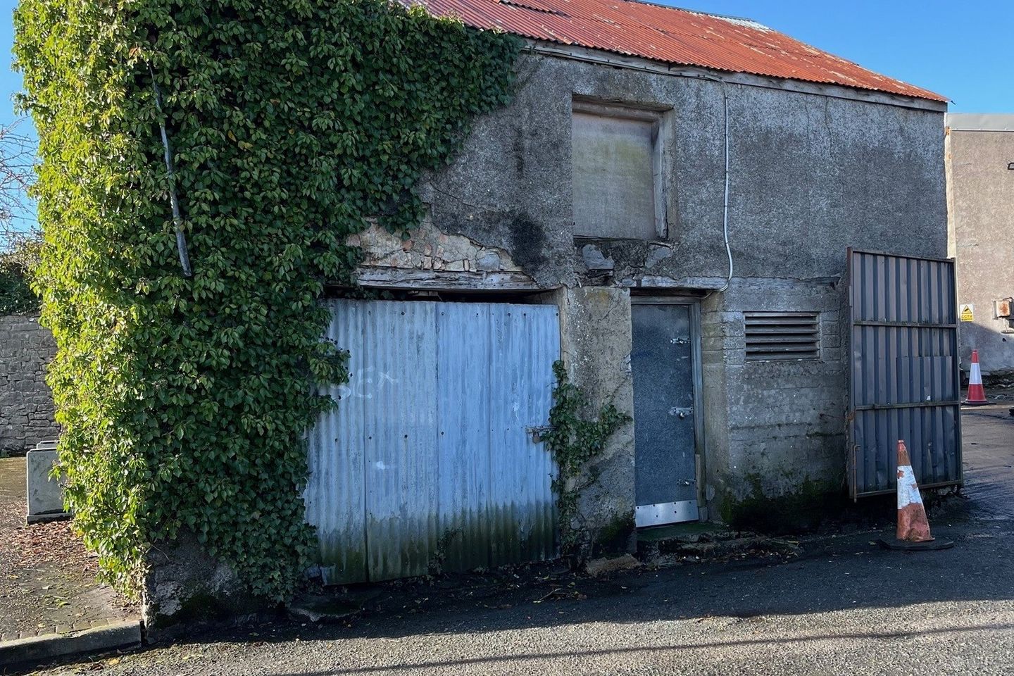 Brogan's Lane, Roscommon Town, Co. Roscommon