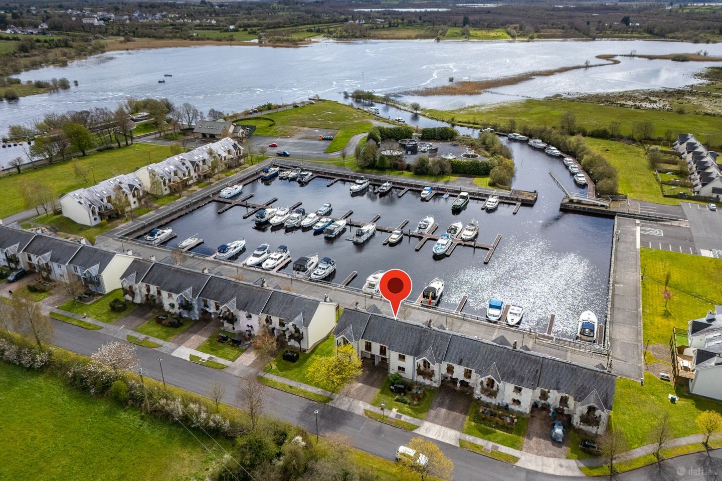 5 Tarmon Harbour,, Tarmonbarry,, Co. Roscommon., N39TY20