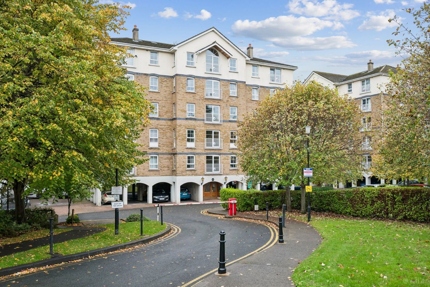 100 Shanagarry, Milltown Road, Dublin 6, D06 RR77