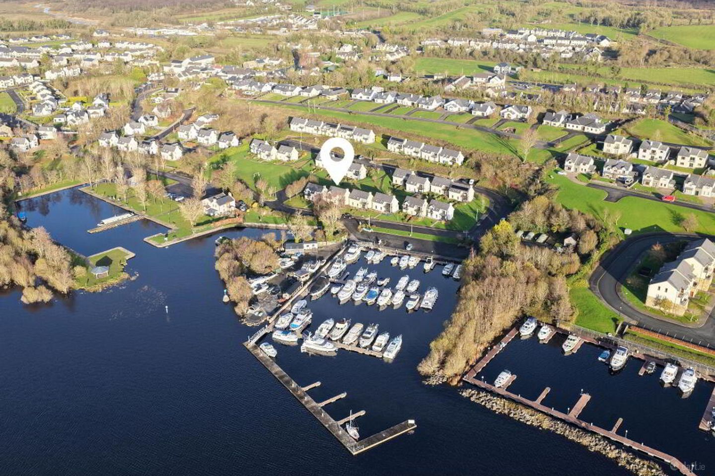 2 The Waterfront, Dromod, Carrick-on-Shannon, Co. Leitrim, N41YW31