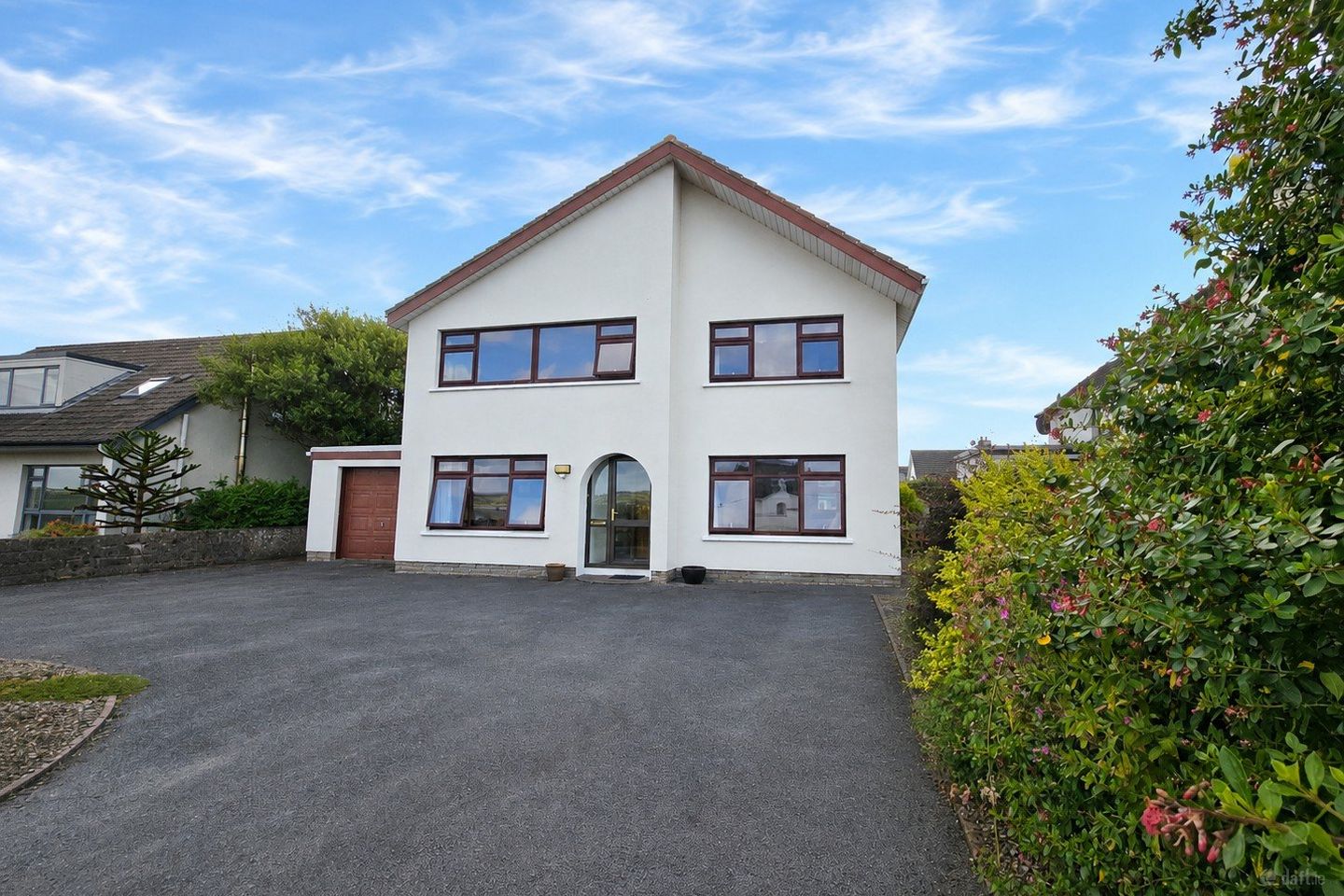 Ennistymon Road, Lahinch, Co. Clare, V95V8R2