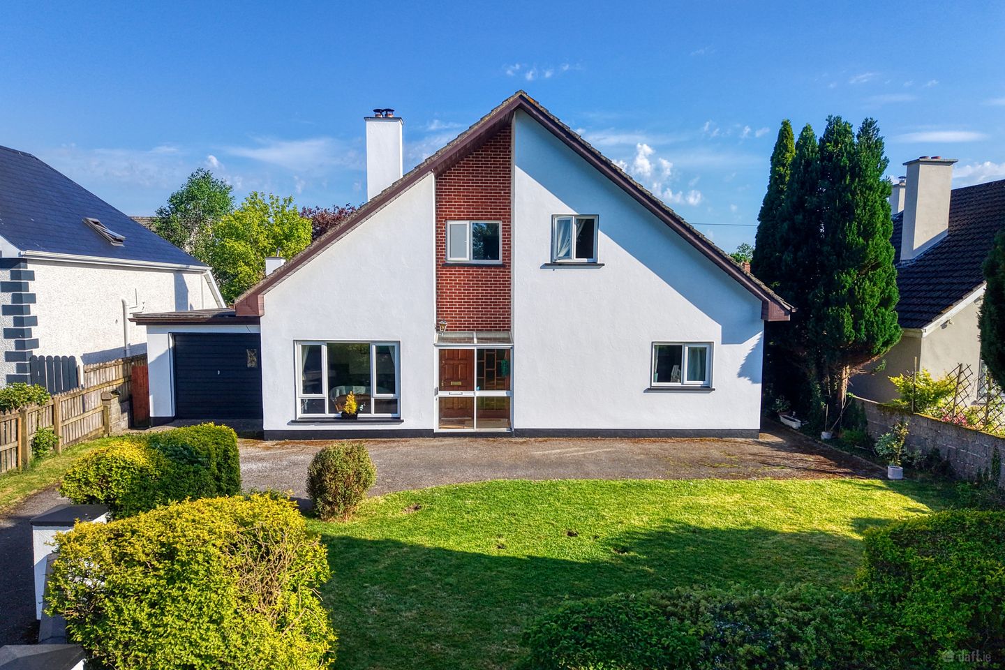 45 College Park, Longford, N39YF83